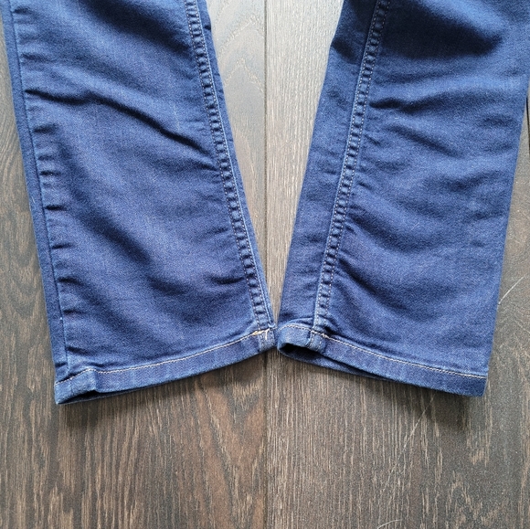 ❌️SOLD❌️Patagonia Organic Cotton Straight Leg Jeans - Picture 3 of 12